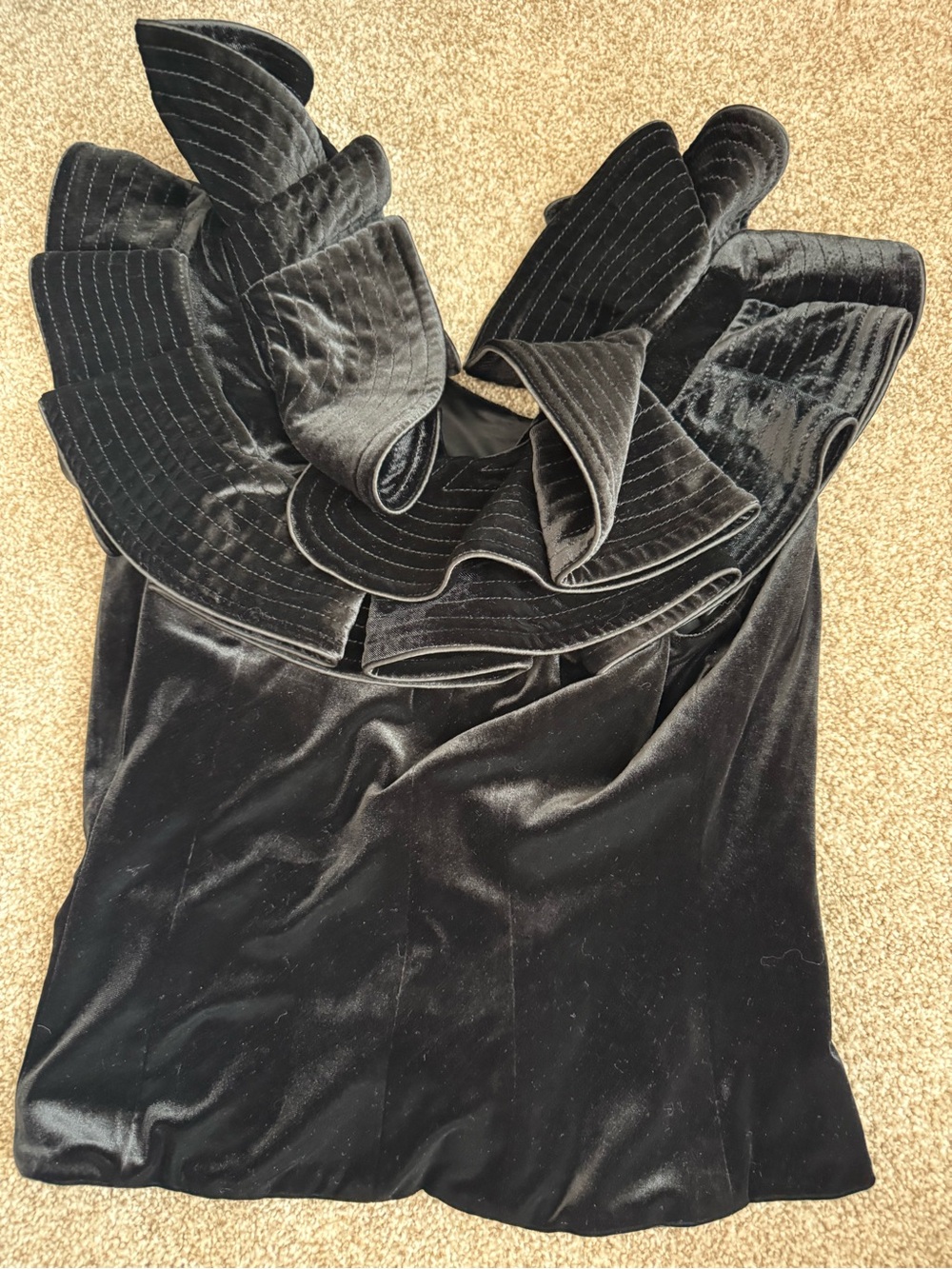 ANTONIO MELANI Black Velvet Ruffle Neck Top